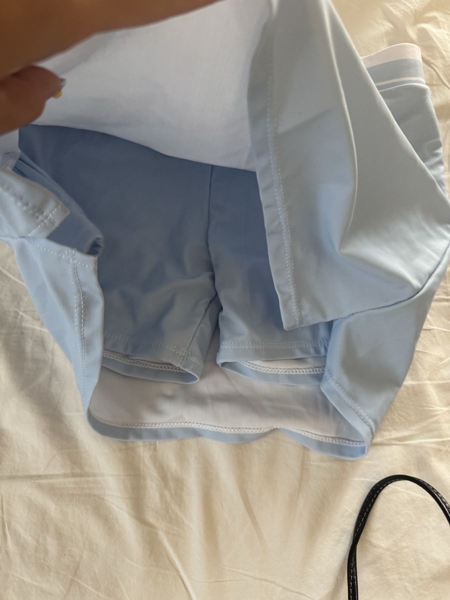 Robes et jupes: Sport skirt ( short inside  – Neuf (Voir description) à Zürich par huj_877c 2