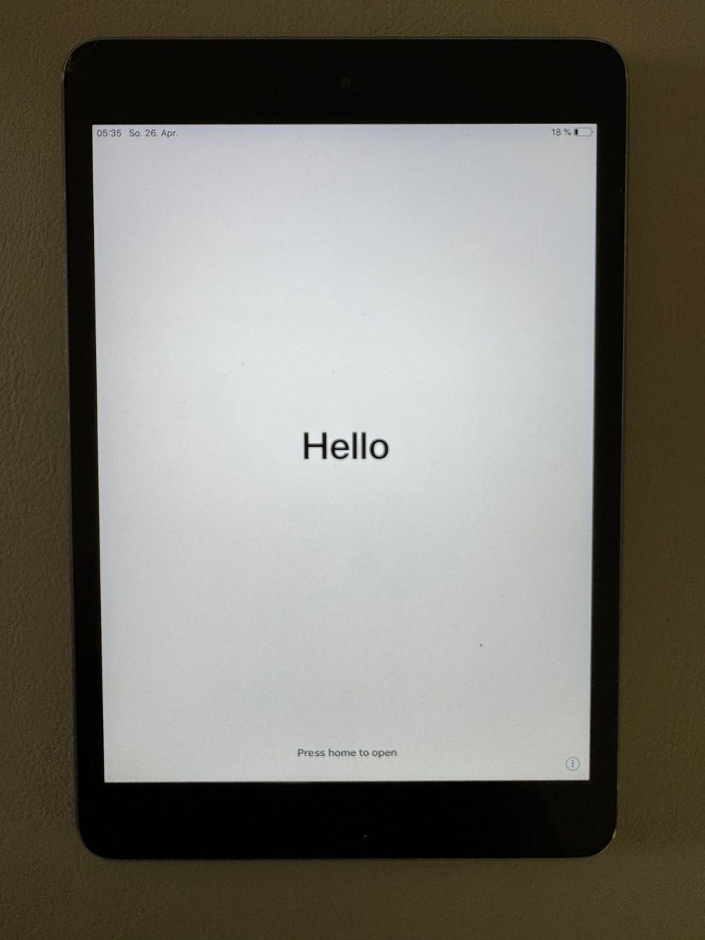 Tablet PC: iPad mini 2 – Defekt aus Adliswil von Busys
