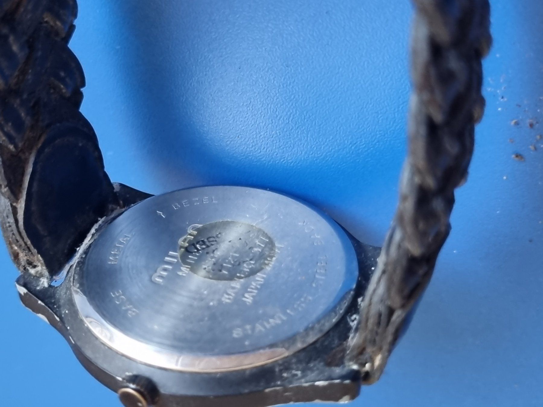 Armbänder & -reifen: Milan Uhr – Gebraucht aus Schaffhausen von Leveron13 2