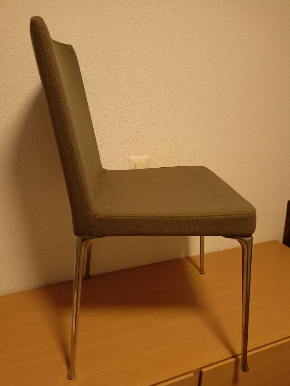 Sedie: chaise Desalto – Usato da Biel/Bienne venduto da fra_t25n