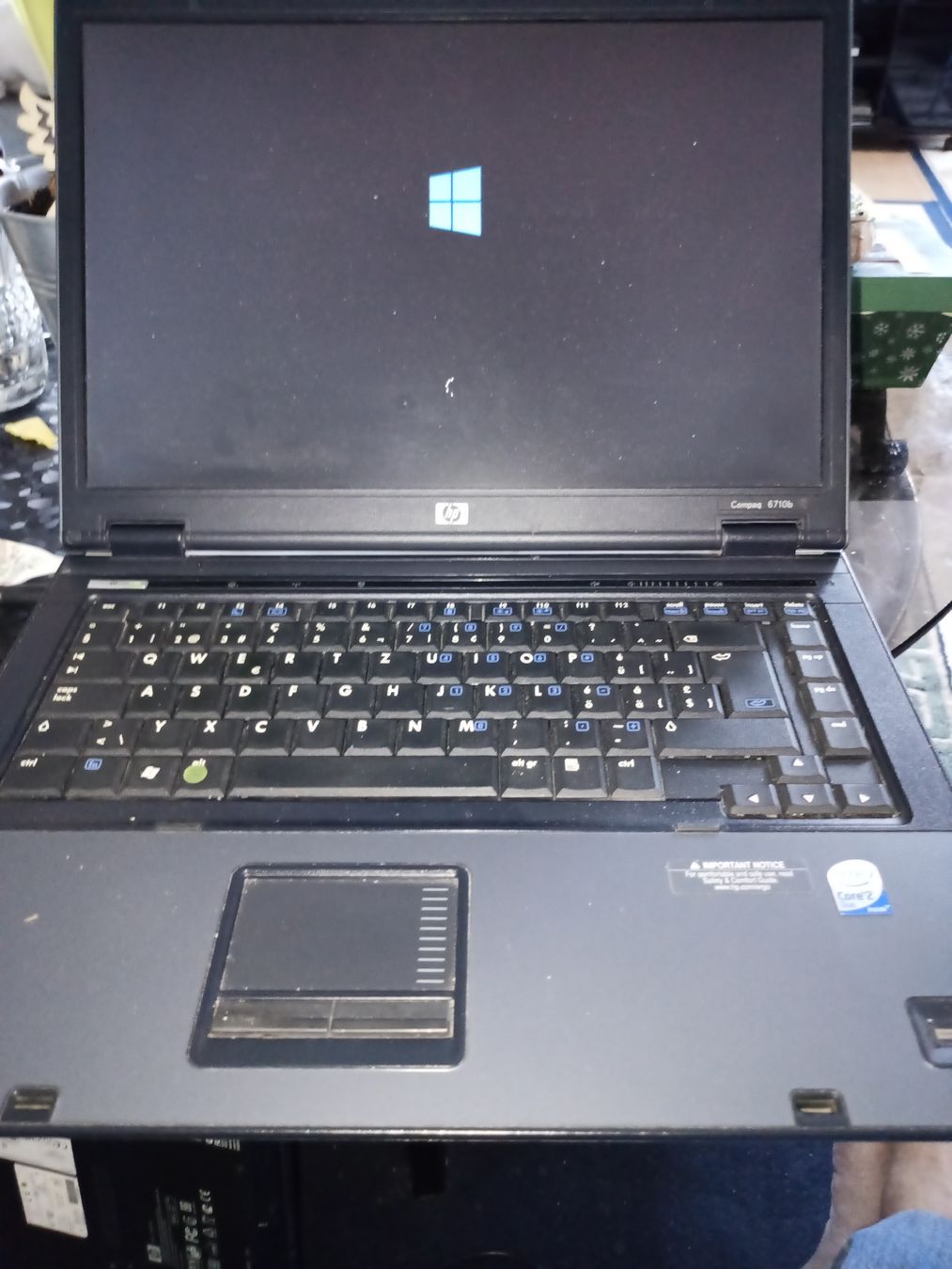 Notebook: Notebook mit Windows 7proffessionel+gratis uhr – Usato da wila venduto da audi48 4