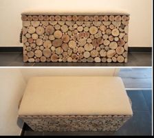 Aufbewahrungstruhe Holzscheiben mit Sitzpolster beige