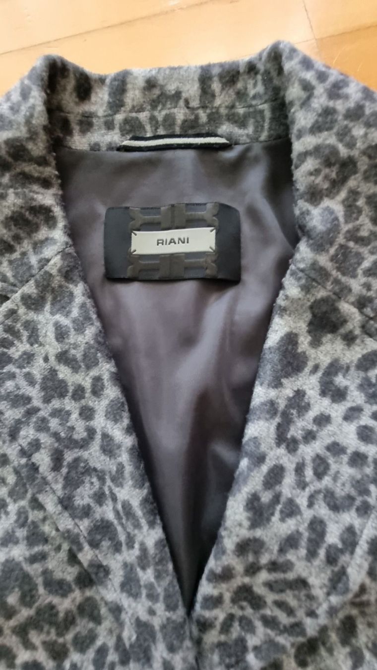 Giacche: Riani Blazer – Usato da Riedikon venduto da Winter21. 2