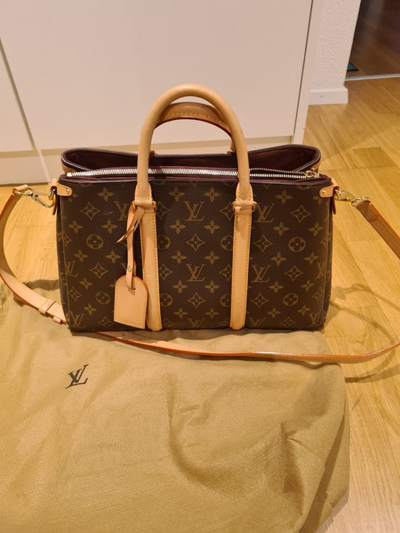 Louis Vuitton Favorite Monogram MM Burgundy Lining