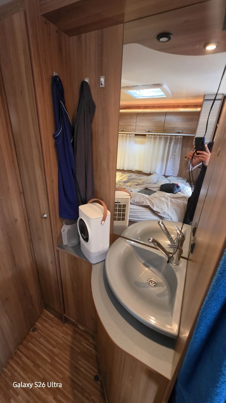 Mobilhome: Wohnwagen Bürstner Averso 390 TS weiss/grau – Usato da Unterägeri venduto da cicu29 6