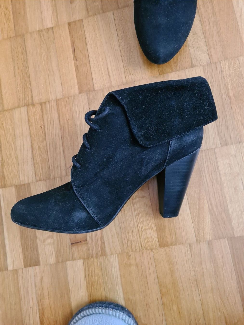 Zara Scarpe da donna: ZARA Stiefeletten Gr. 39 – Usato da Jona venduto da Good_luck_ 2