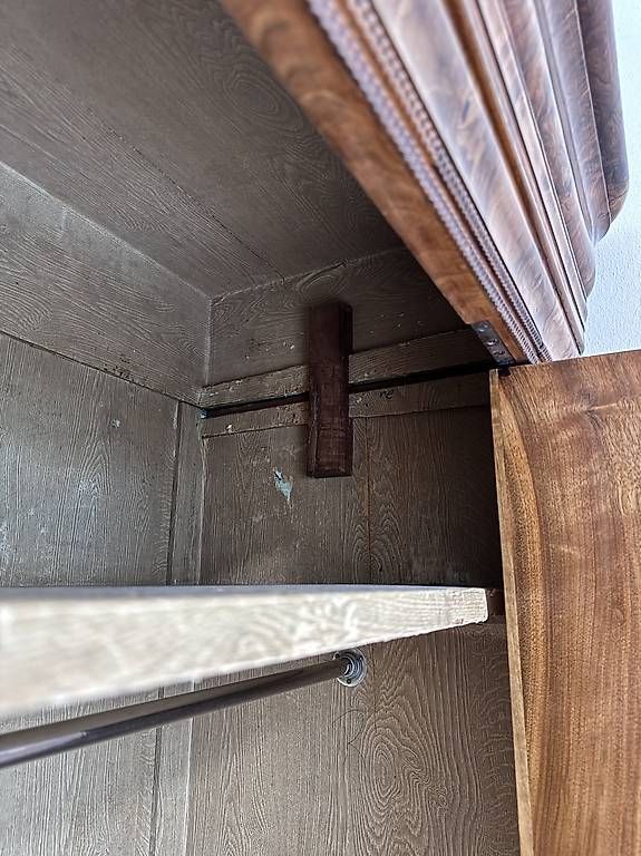 Armoires: Kleiderschrank – D'occasion à Zollikon par Joewei 2
