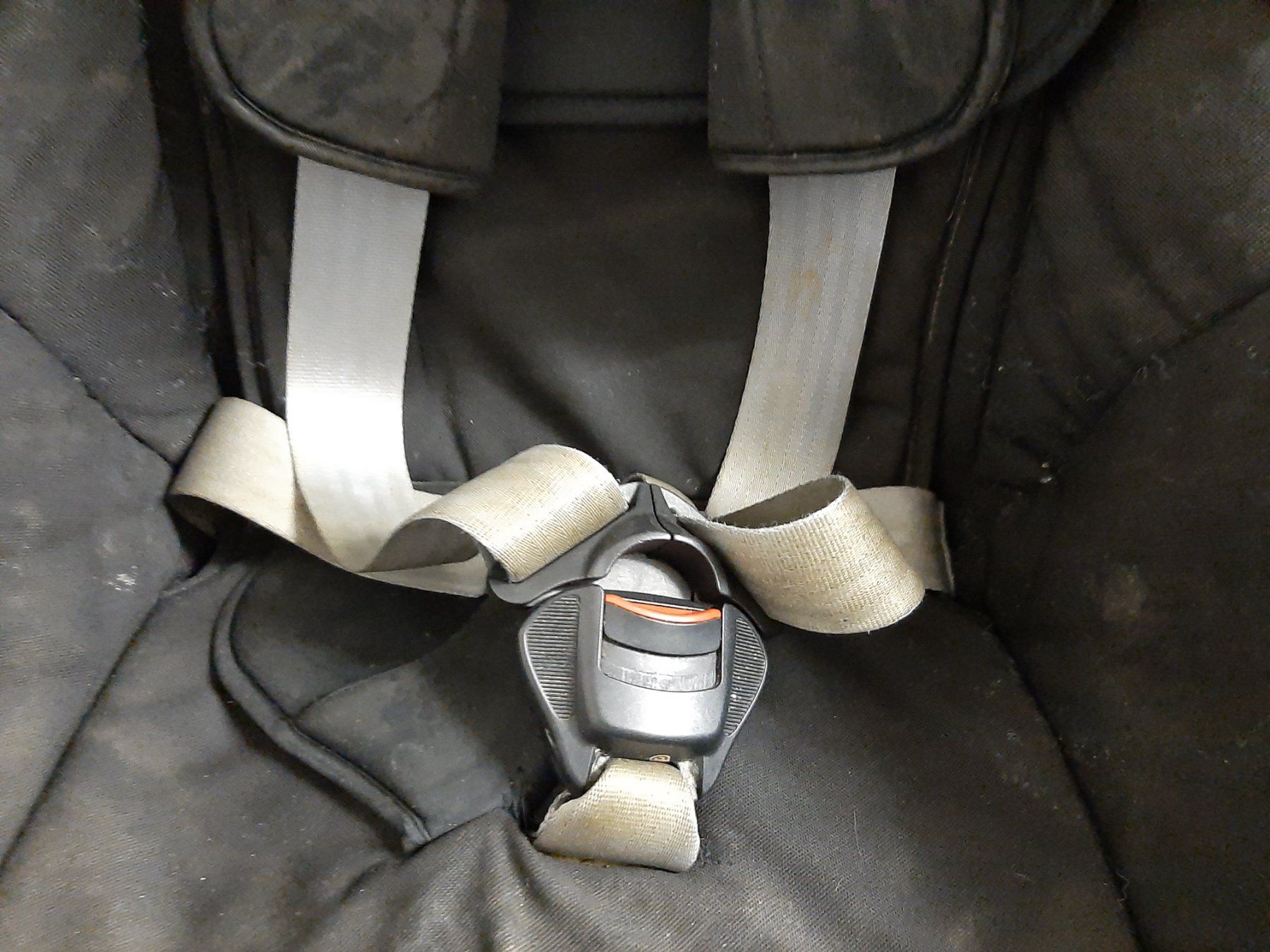 Britax Römer Seggiolini per auto: Britax Römer King II – Usato da Langnau am Albis venduto da Alhambra1976 6