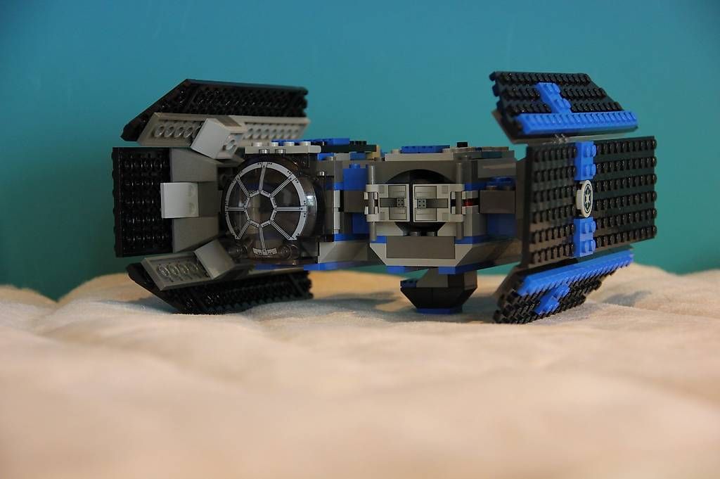 Lego Baukästen: LEGO Star Wars TIE Bomber 4479 – Gebraucht aus Ermatingen von Irem77
