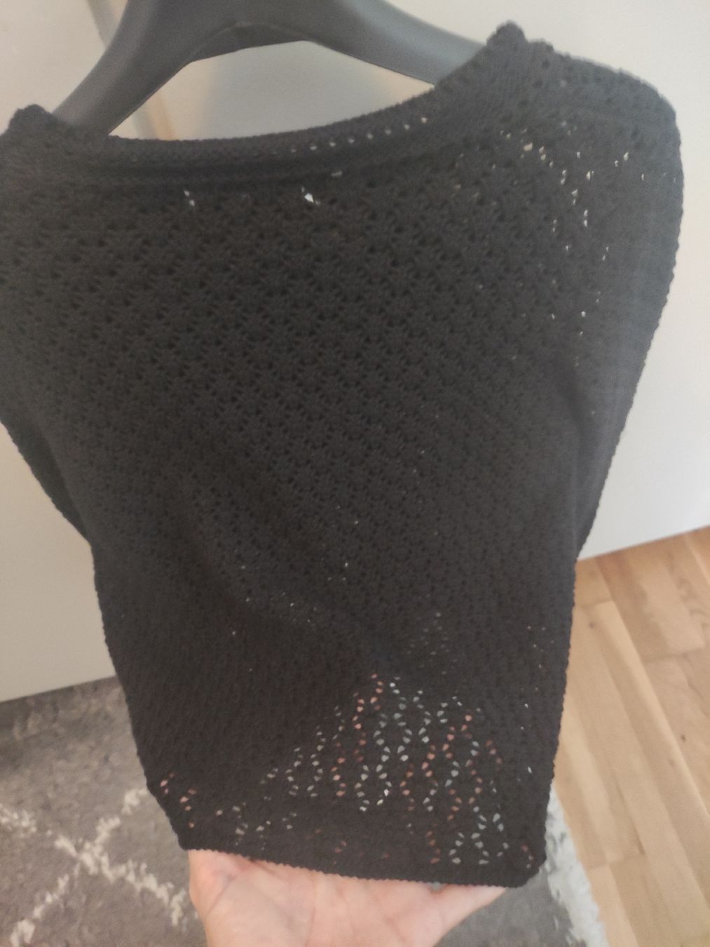 Mango Maglioni & Felpe: MNG Mango Pullover schwarz Lochmuster, Gr. S – Nuovo (secondo la descrizione) da Schliern b. Köniz venduto da Pecannut 5