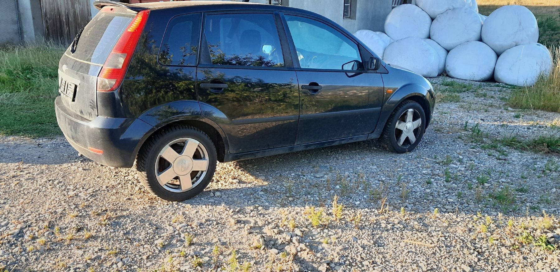 Ford Automobili: Ford Fiesta 1.6  – Difettoso da Langnau i. E. venduto da subaru_94 3