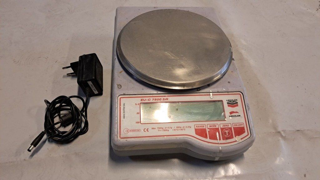 Accessori da laboratorio: LECHER Gibertini Scale EU-C 7500 DR – Usato da Alpnach-Dorf venduto da Hess-Automobile