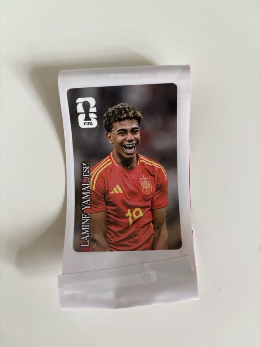 Sticker: Lamine Yamal Cola Sticker – Nuovo e nell'imballaggio originale da Basel venduto da min_xq6x