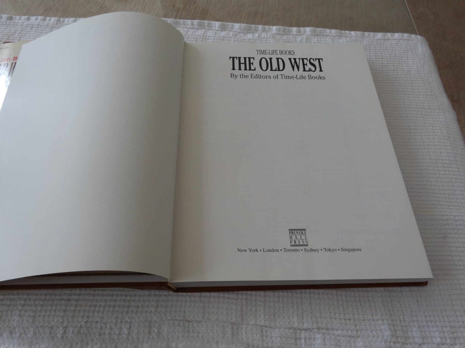 Libri: The Old West Foreword by Robert Utley – Usato da Neerach venduto da jenny062 2