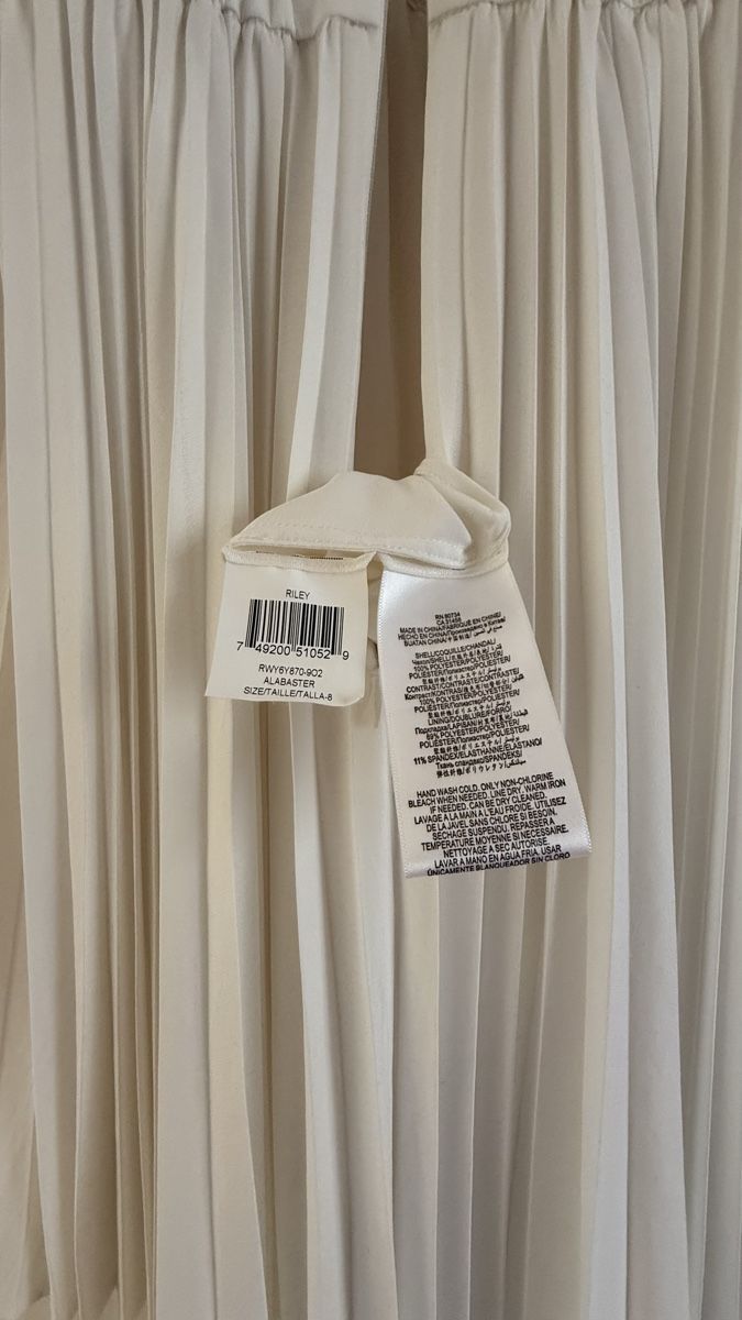 Kleider: BCBGMaxazria White Long Dress – Gebraucht aus Corsier-sur-Vevey von Kristina.Nova 6