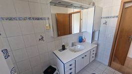 Badezimmermöbel Set weiss mit Spiegelschrank guter Zustand