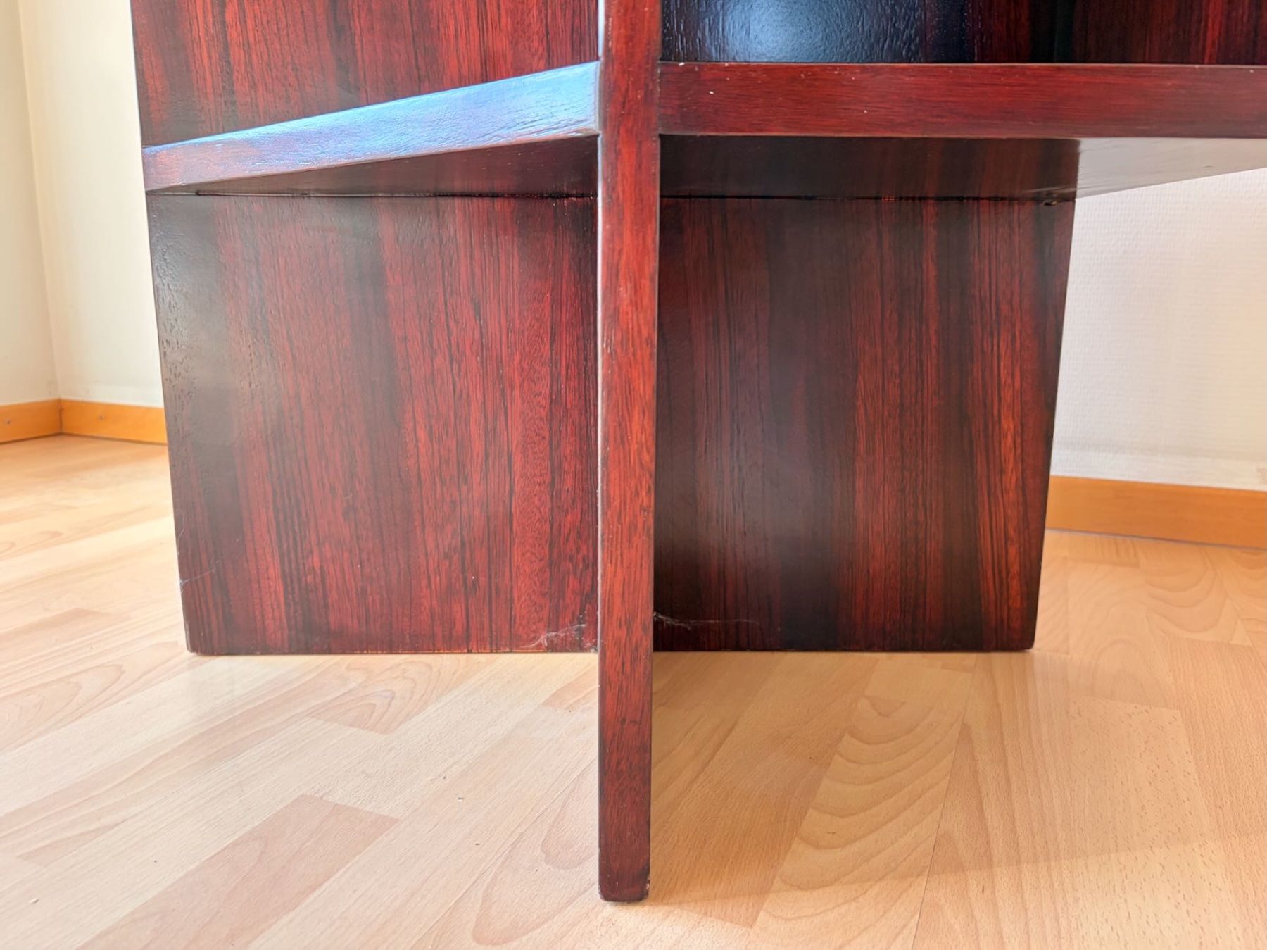 Tavoli: 🟢   Art-Déco-Beistelltisch – Usato da Zürich venduto da trashtussi 6