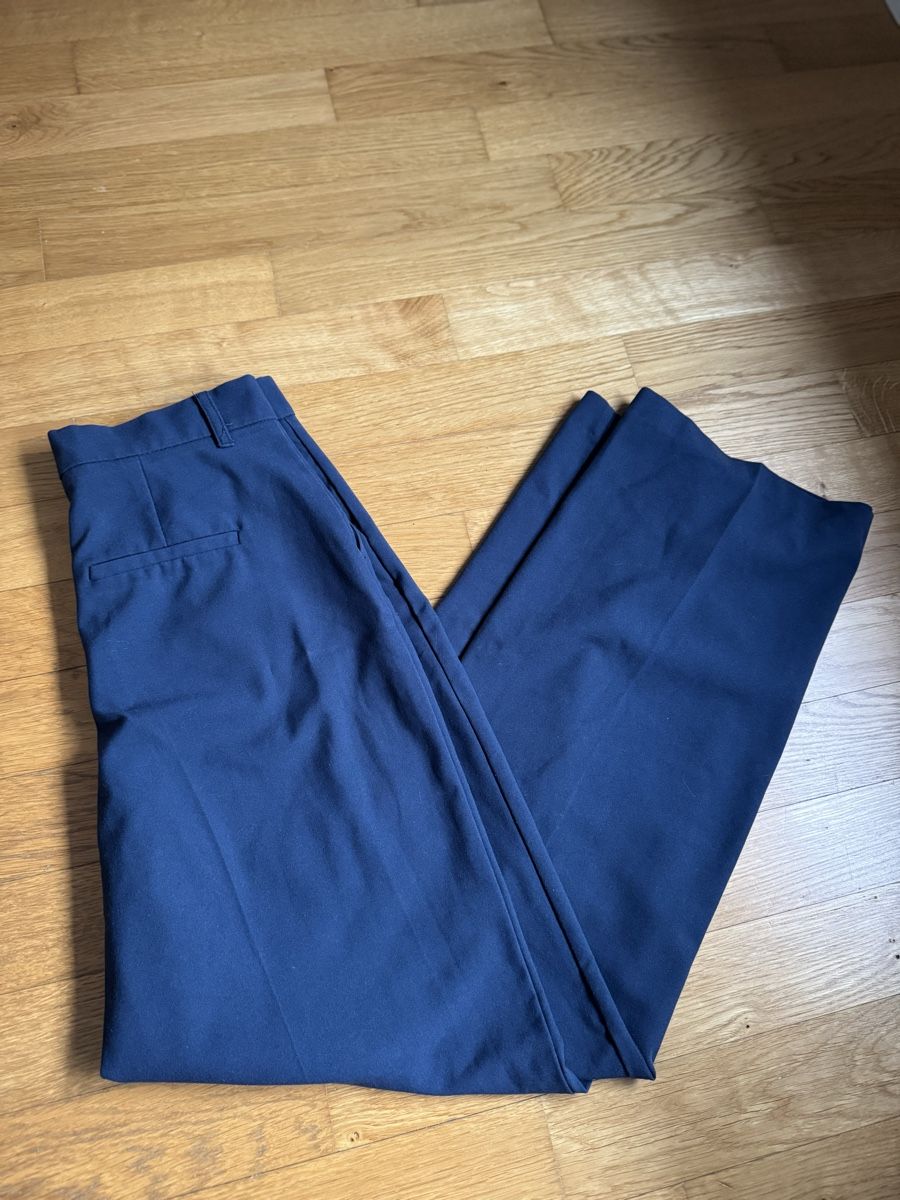 Pull&Bear Pantaloni: Pull&Bear Stoffhose blau wide leg Black Label Gr. S 36 – Usato da Wittenbach venduto da Apicel 4