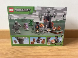 LEGO 21586 - Minecraft: The Pale Garden