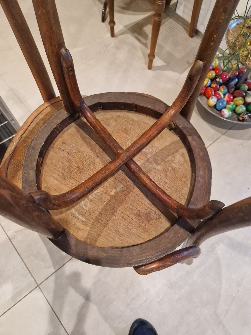 Thonet Stühle: Antiker Thonet Stuhl, Bugholz, Vintage Design Klassiker – Gebraucht aus Mörigen von Clio111 3