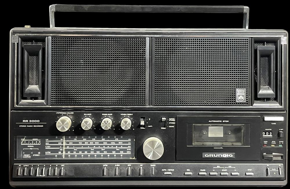 GRUNDIG RR 3000 Stereo Radio Anlage (Gebraucht) in Root für CHF 65 ...