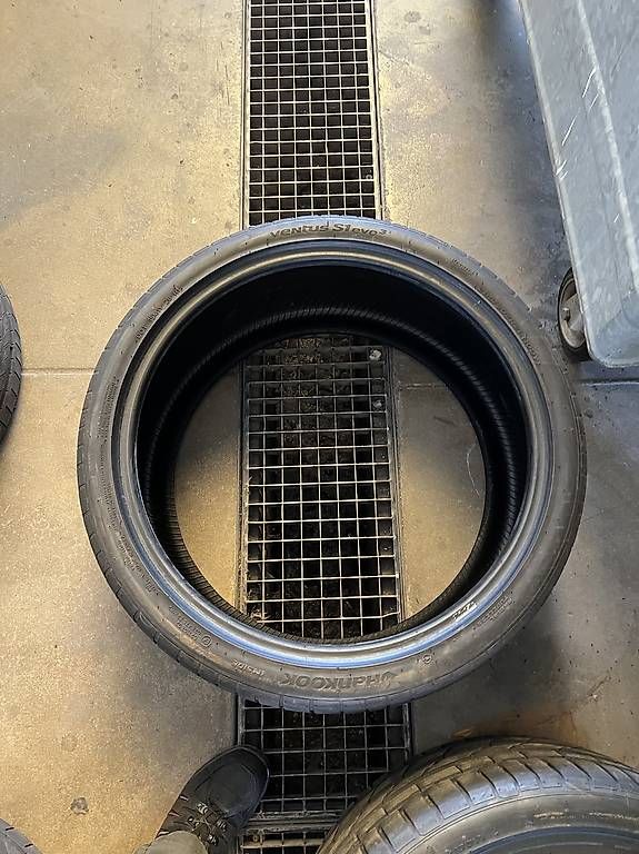 Sonstiges Schreiben & Zeichnen: Hankook 285/30 ZR21 – Gebraucht aus Huttwil von Sandra_13 1
