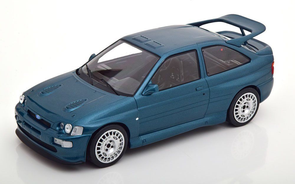 Modèle Miniature 1:18 IXO - Ford Escort RS Cosworth 1996