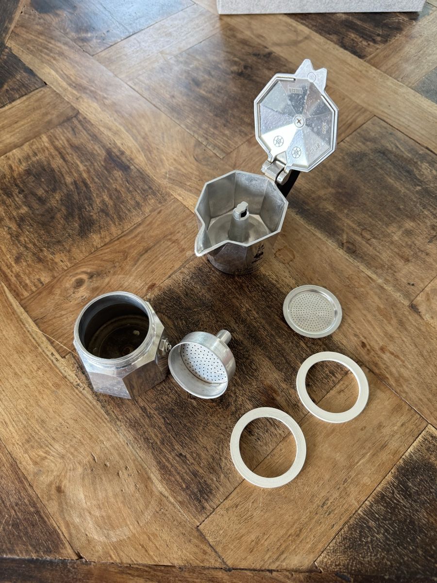 Bialetti Macchine per caffè & Macchine per espresso: Bialetti Moka Espressokocher, 1 Tasse – Usato da Zürich venduto da van_p5kq 3