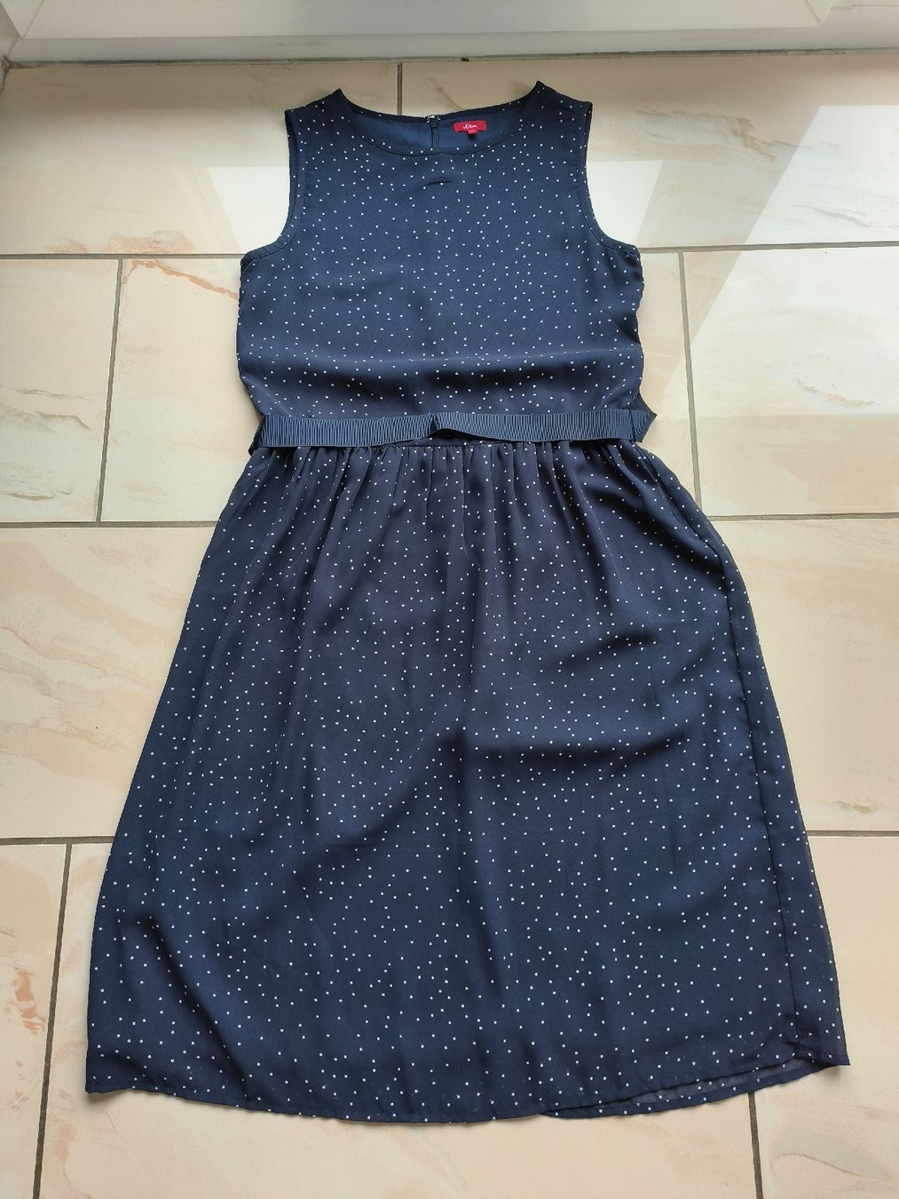 S.Oliver Robes et jupes: Robe S. Oliver – D'occasion à Grône par mmaye