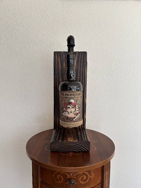 Lampade: Lampada Gin del Professore – Usato da S. Antonino venduto da raffosuisse 2