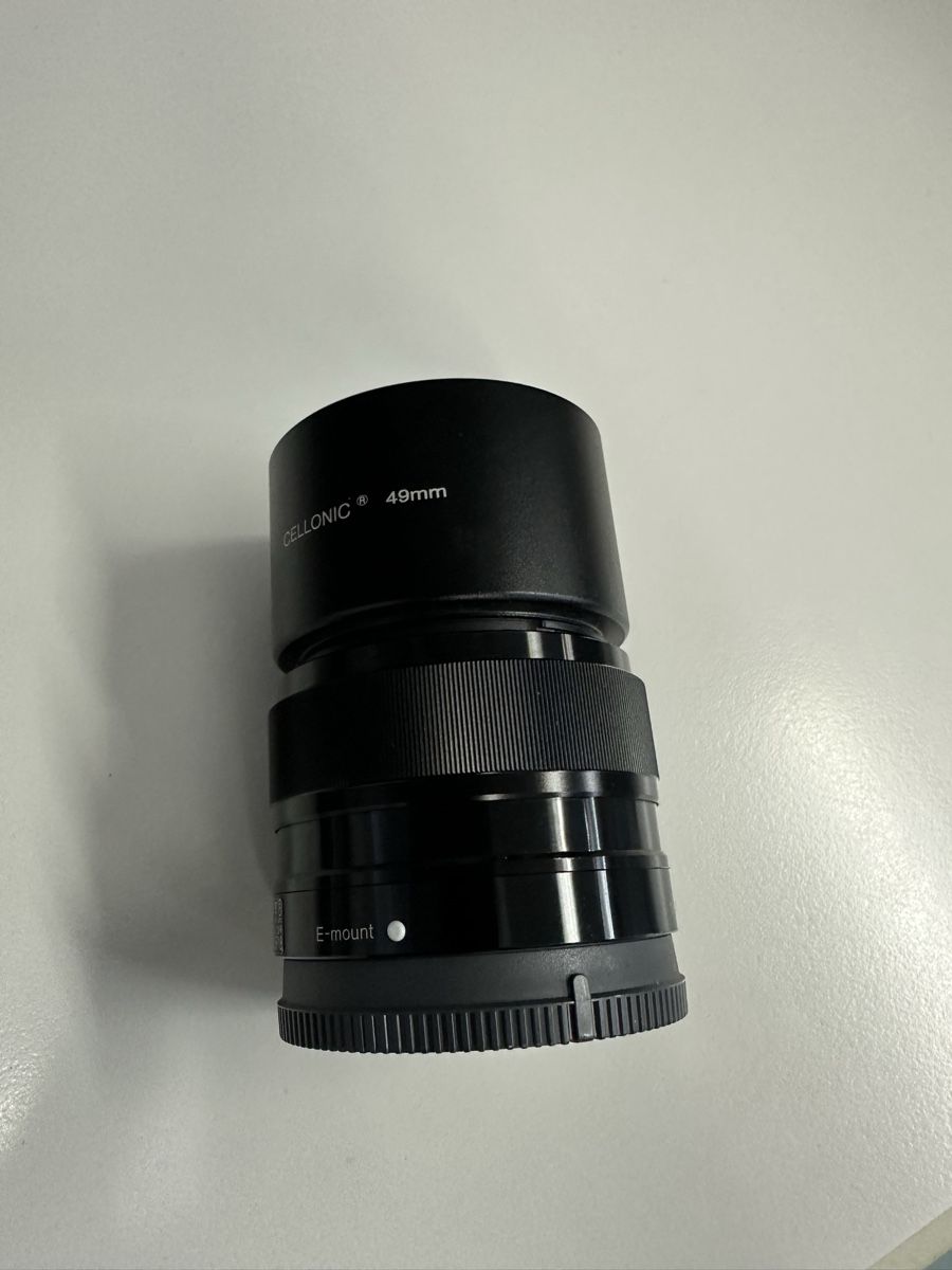 Sony Obiettivi: Sony ASP-C 35 / 1.8 – Usato da zuchwil venduto da sha_zgn9