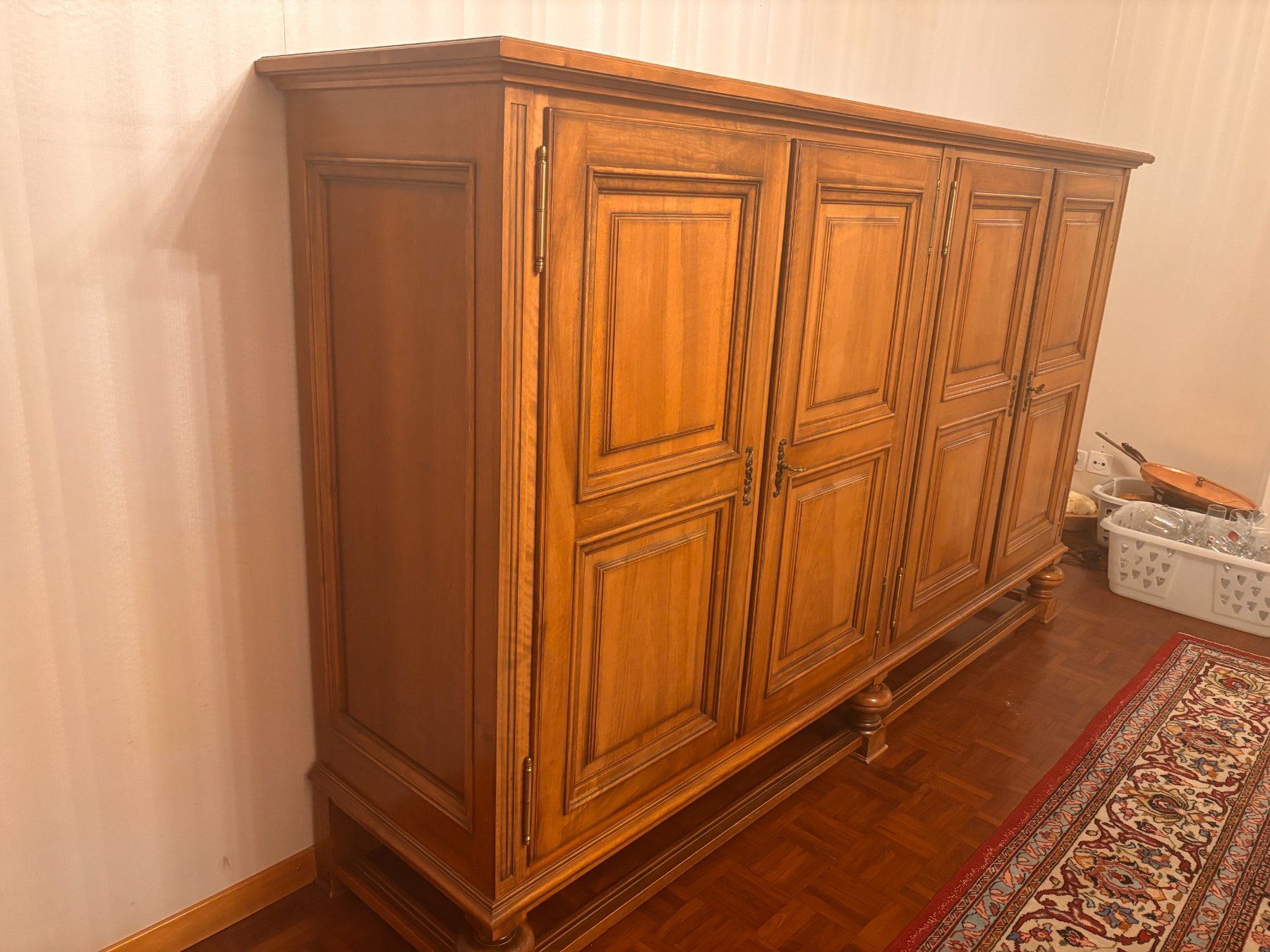 Credenze: Klassisches Sideboard aus Kirschholz – Usato da Goldau venduto da Anmala 2
