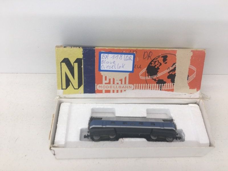 Piko Modellini di ferrovie: Spur N Piko  5/4124 DR BR188 Blau – Usato da Büsserach venduto da ModellbahnDepot