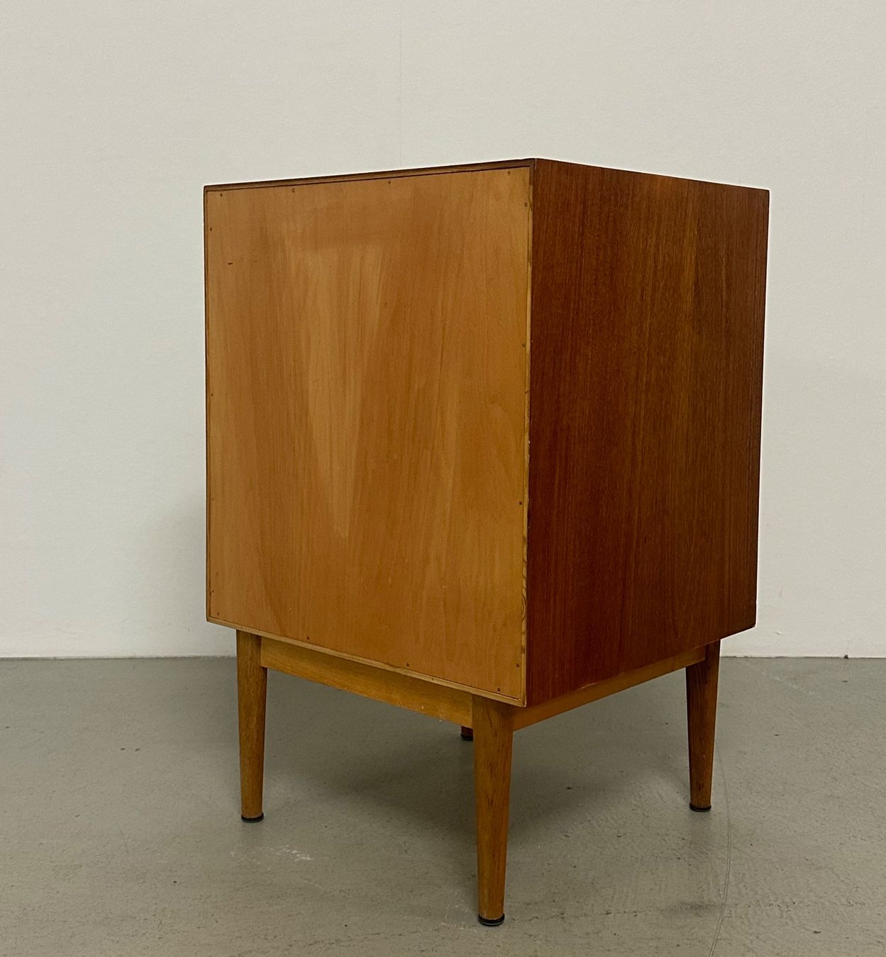 Cassettiere: Teak Kommode Nachtisch Denmark MidCentury 60s – Usato da Basel venduto da MidMod20C 4