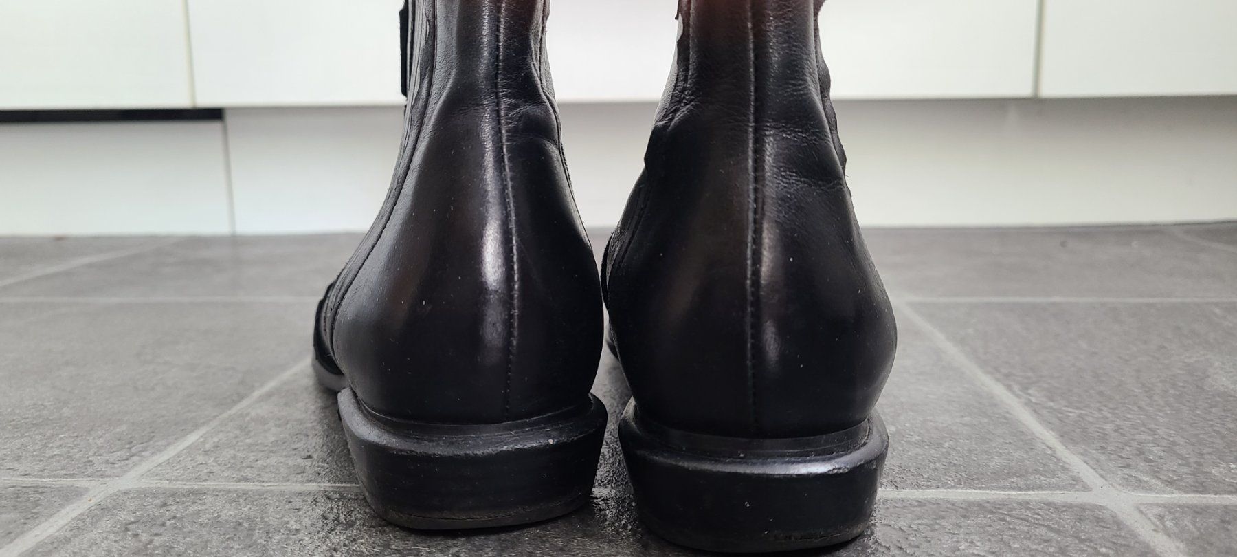 Belmondo Scarpe da donna: Stiefeletten von Belmondo. Gr. 37 – Usato da Basel venduto da Luzora 3