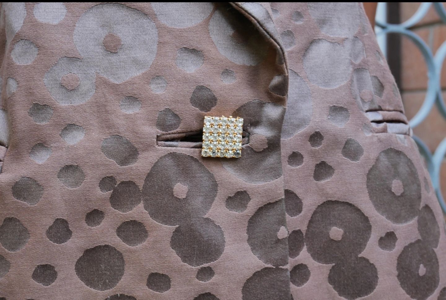 Jacken: Vintage Gai Mattiolo self patterned evening blazer jacket – Gebraucht aus La Tour-de-Peilz von dAutrefois 7