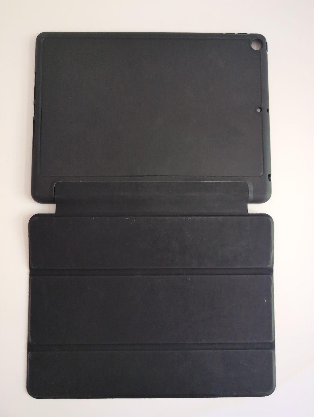 Covers & Borse: Cover Hülle Apple iPad 7. Generation DUX DUCIS – Usato da Liebefeld venduto da ph9284 3