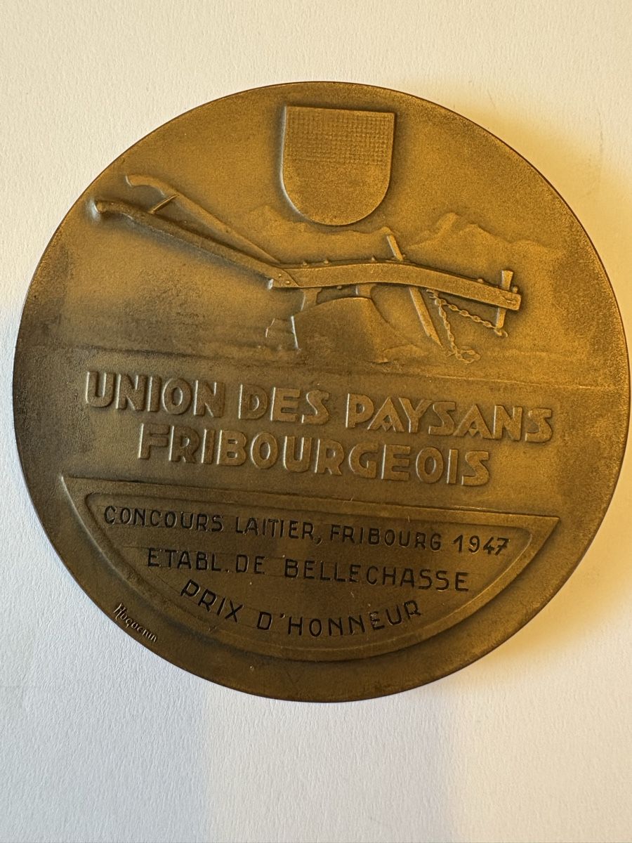 Medaillen: Bronzemedaille 1947 Freiburg  – Gebraucht aus Murten von Tzaugg 2