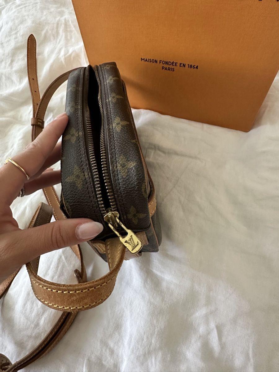 Louis Vuitton Borse: Louis Vuitton Jeue Fille – Usato da Ittigen venduto da chiller2810 6