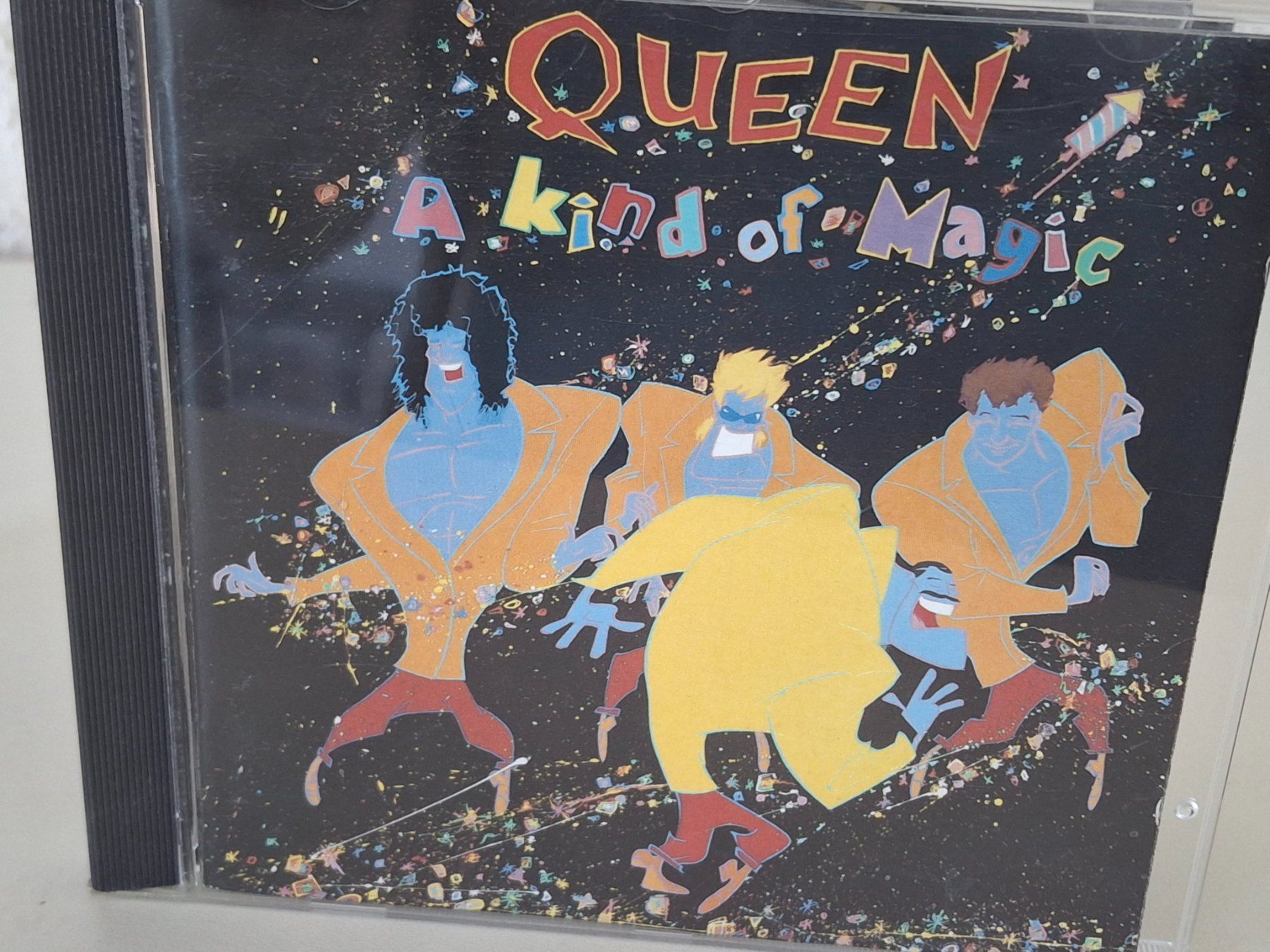 CDs: CD Queen - A Kind Of Magic – Gebraucht aus Aarberg von Jackup1
