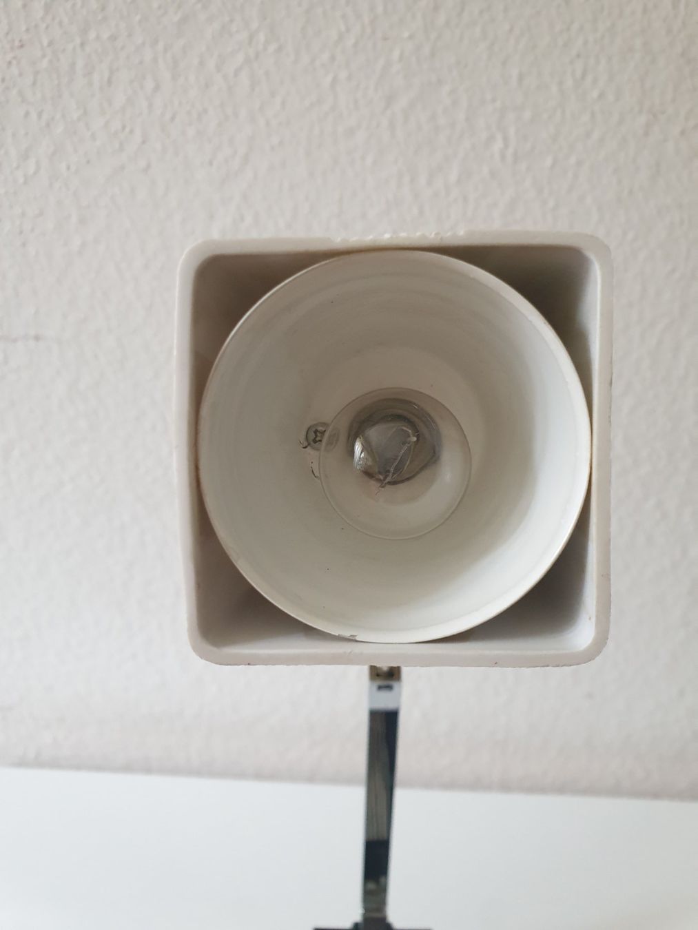 Lampade: Solis 69  Typ 80 Teleskopleuchte weiss – Usato da Zürich venduto da reciclista 6