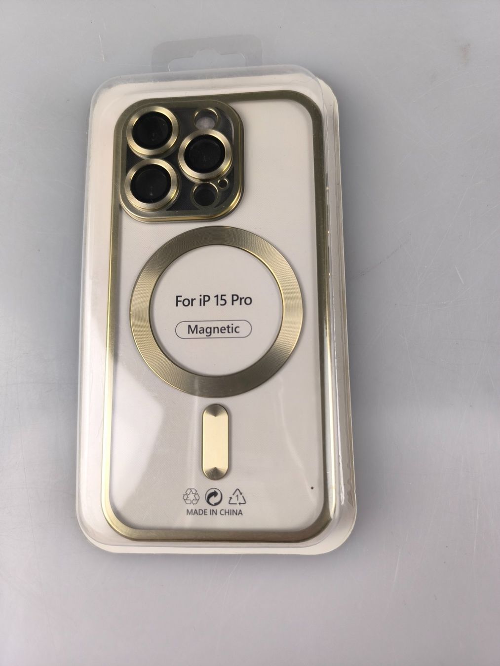 Cover & Protezioni schermo: Schutzhülle For iP15 Pro – Nuovo e nell'imballaggio originale da Rüti ZH venduto da Restwert_Rueti_ZH