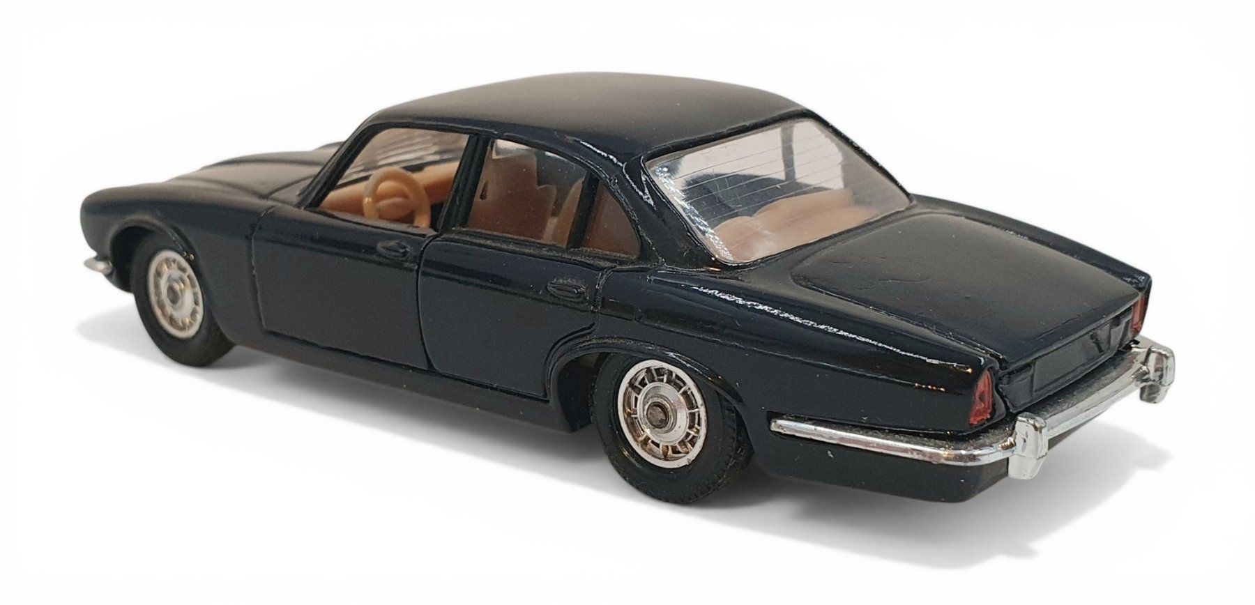 Solido Modellini d'auto: Solido Jaguar XJ12 – Usato da Rickenbach b. Wil venduto da klassikmarkt.ch 7