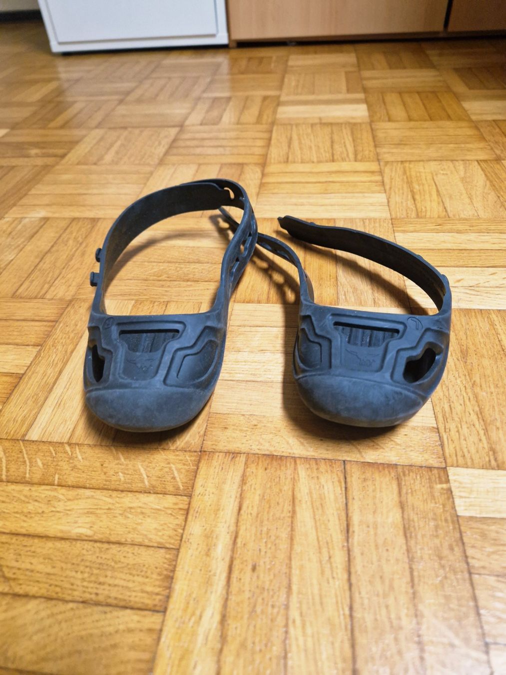 Protezioni & Imbottiture: Bobbycar Schuhschoner Gr.21-27 – Usato da Stüsslingen venduto da white_angel86 1