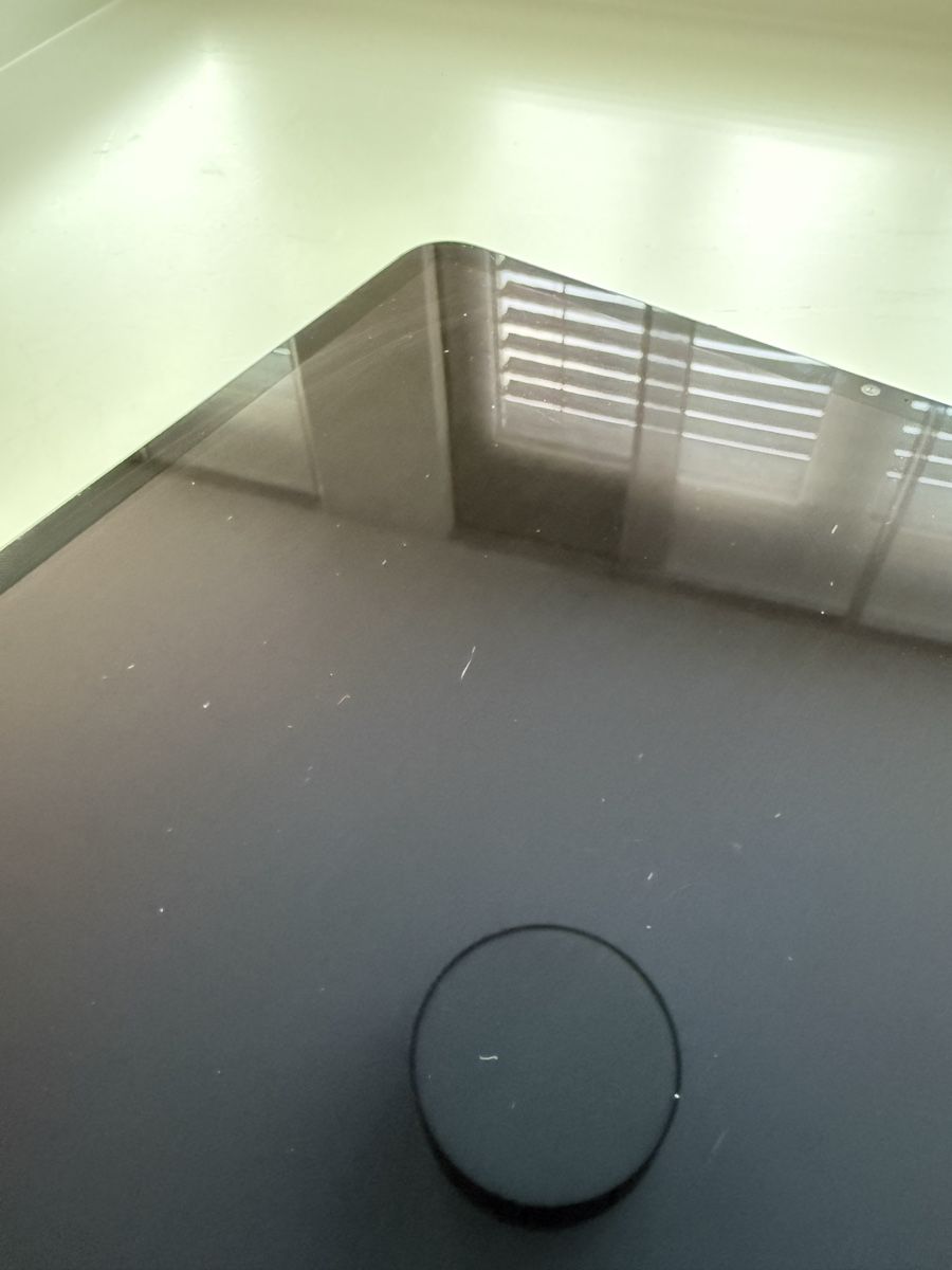 Apple Tablet PC: iPad Pro 5ème gen Wi-Fi + Cellular – Gebraucht aus Sugiez von egg_p5gd 4