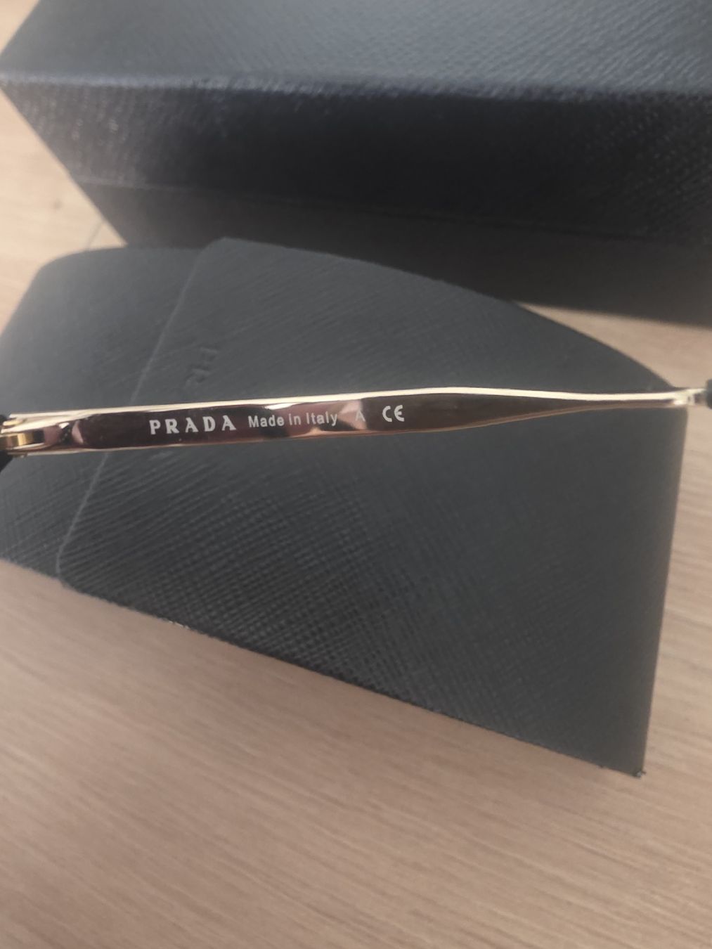 Prada Lunettes & Verres: Original Prada Sonnenbrille – Neuf (Voir description) à Wangen b. Olten par kaj.ya 4