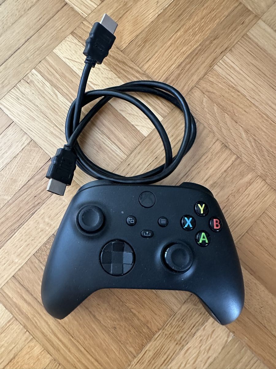 Microsoft Console: Xbox Series S 512 Konsole mit Controller und Kabel – Usato da Fällanden venduto da Grend22 4