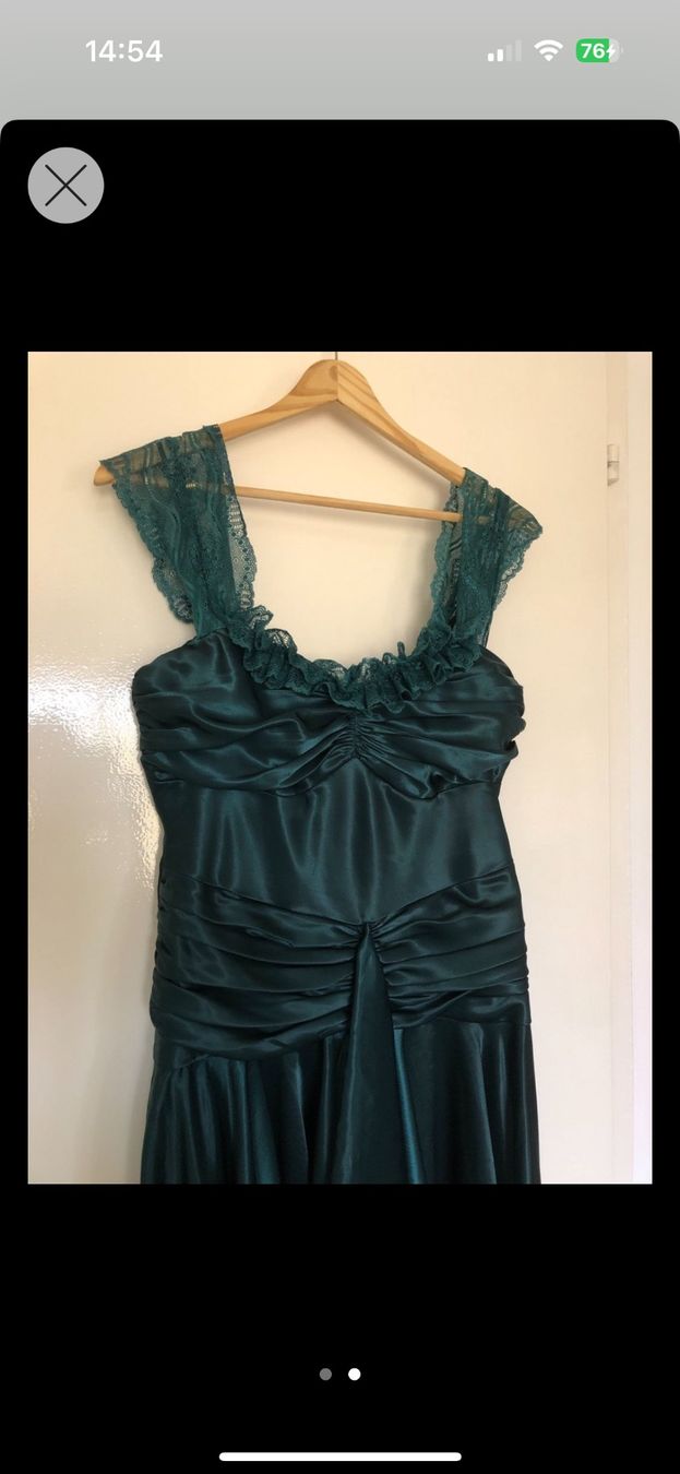 Kleider: Märchenhaftes dunkelgrünes Abendkleid – Gebraucht aus Lufingen von Tanj11 1