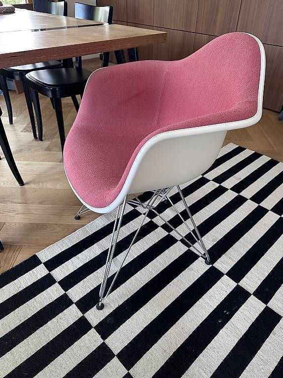 Sedie: Vitra Eames Plastic Armchair DAR Original – Usato da Grellingen venduto da egl_7r5g 1