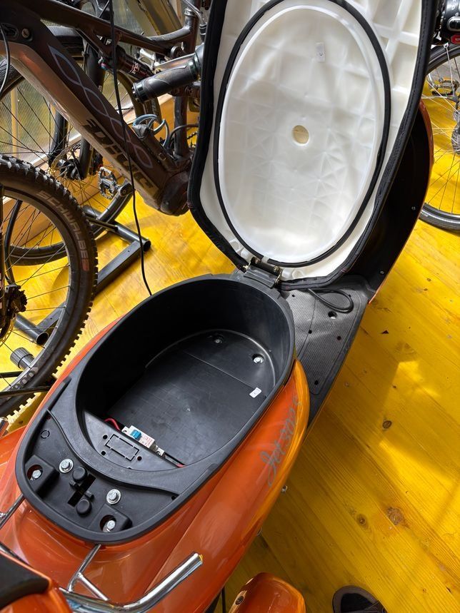 Voiturettes électriques: Elektromobil jet 3025 Orange – D'occasion à Schinznach-Dorf par Warinka 2